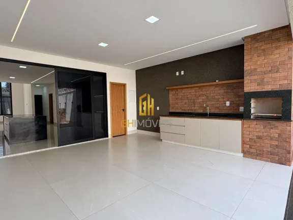 Imagem Casa com 3 quartos no Bairro Ilda, em terreno com 384m² com 207,2m² de área construída possui:- ...