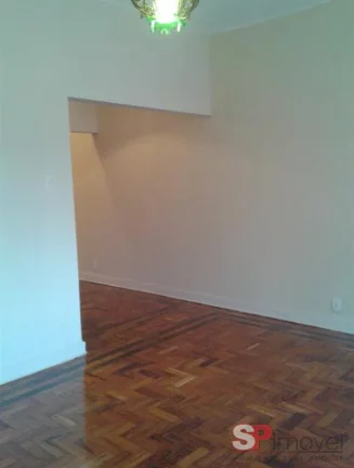Imagem Sobrado Vila Regente Feijo - 3 dormitorios - 2 Salas - Banheiro e Lavabo - Quintal - 1 Vaga.