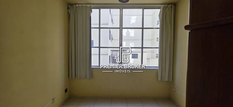 Imagem Kitnet à venda, 15 m² por R$ 140.000,00 - Alto - Teresópolis/RJ