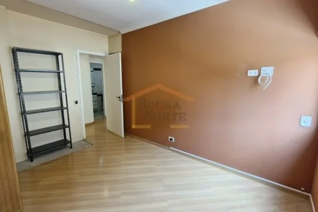Imagem Apartamento com 125m², distribuído em 3 dormitórios, sendo 1 suíte, 3 banheiros no total. Possui...