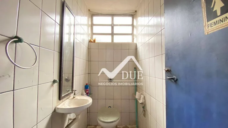 Imagem Galpão, 255 m² - venda por R$ 2.000.000 ou aluguel por R$ 9.000/mês - Estuário - Santos/SP
