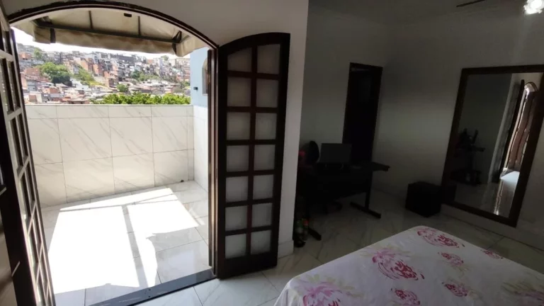 Imagem Sobrado para Venda em Santo André / SP no bairro Jardim Utinga