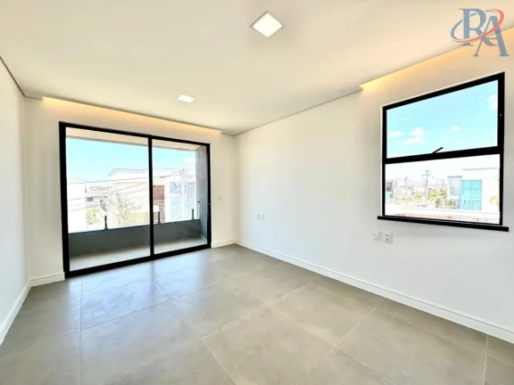 Imagem Casa para Venda em Eusébio, COITÉ, 4 dormitórios, 4 suítes, 5 banheiros, 4 vagas