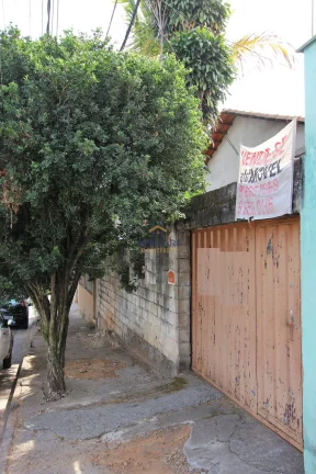 Imagem Casa no melhor ponto do Milionários.