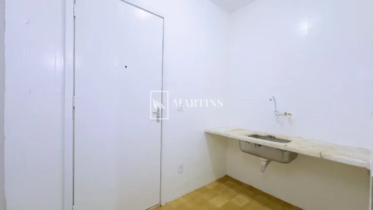 Imagem Excelente oportunidade para adquirir uma sala comercial na Asa Norte, Brasília. Com uma área total...
