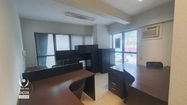 Imagem Ampla sala comercial á venda por R$ 850.000 - Bigorrilho - Curitiba/PR