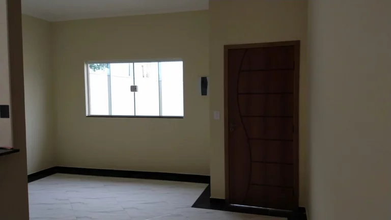 Imagem Casa com 2 dormitórios à venda, 70 m² por R$ 295.000,00 - Residencial Estoril - Taubaté/SP