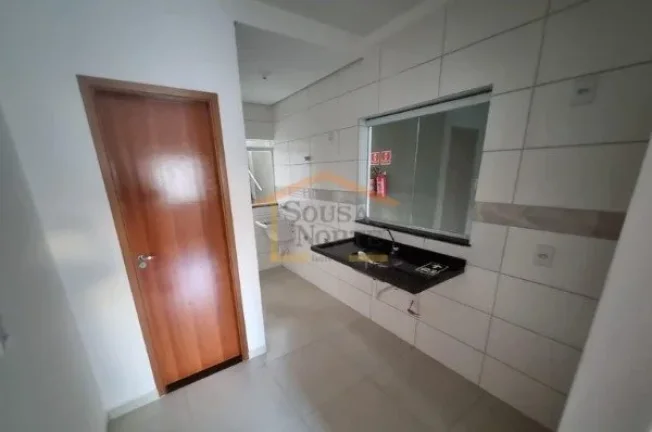 Imagem Apartamento de 41 m² muito bem distribuído, com 2 dormitórios e 1 banheiro. Possui área de servi...
