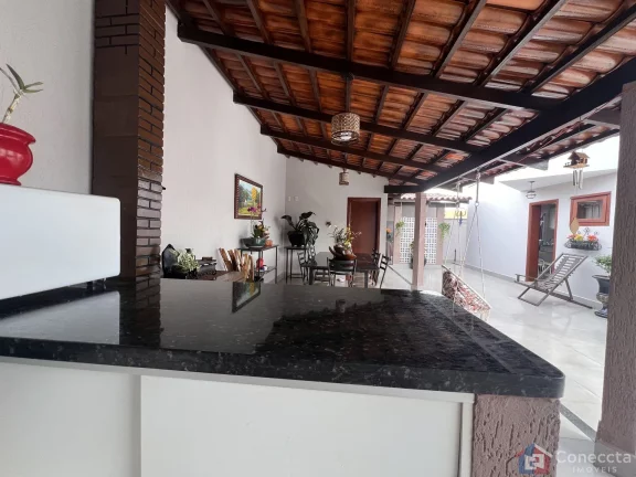 Imagem Sobrado à Venda no Alto Caiçaras – 4 Quartos, 2 Suítes e 380m² Construídos