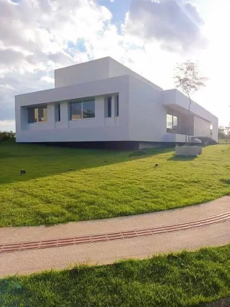 Residência Contemporânea de Alto Padrão no Condomínio Valle da Serra –Betim