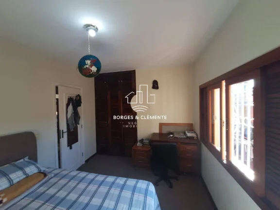 Imagem Casa com 3 dormitórios à venda, 294 m² por R$ 1.500.000 - Vila Esperia