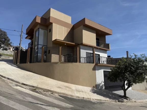 Imagem Casa de Esquina com Vista pra Mata - Portal dos Ipês