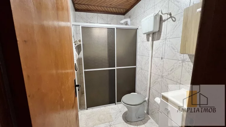 Imagem Casa em esquina no Bal. Cascata Vermelha em Jaguaruna/SC