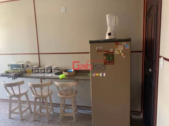 Imagem Apartamento com 3 dormitórios à venda, 194 m² por R$ 850.000,00 - Vila Nova - Cabo Frio/RJ