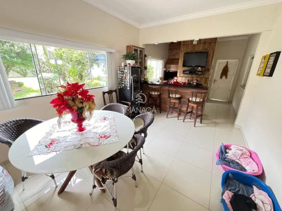 Imagem Casa 3 dormitórios à venda no centro de Gaspar
