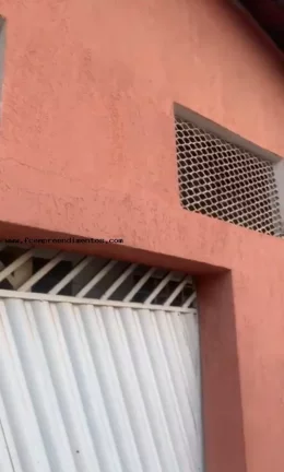 Imagem Casa para Venda em Limeira, Graminha, 2 dormitórios, 1 banheiro, 1 vaga