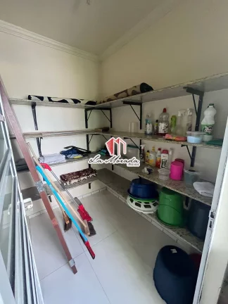 Imagem Residencial Felini - Vieiralves, 5Qtos, 2 vgs soltas, 150m², Oportunidade!