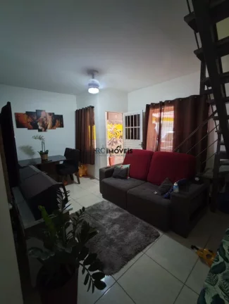 Imagem Casa a Venda no bairro Jóquei Clube - São Gonçalo, RJ