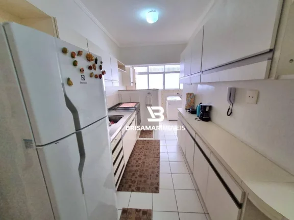 Imagem PITANGUEIRAS- CALÇADÃO COM VISTINHA PARA O MAR , GARAGEM NO PRÉDIO.