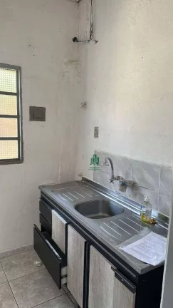 Imagem Casa com 1 dormitório para alugar, 45 m² por R$ 700,00/mês - Parque Primavera - Guarulhos/SP