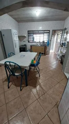 Imagem Casa para Venda em São Roque, Centro, 2 dormitórios, 1 banheiro, 2 vagas