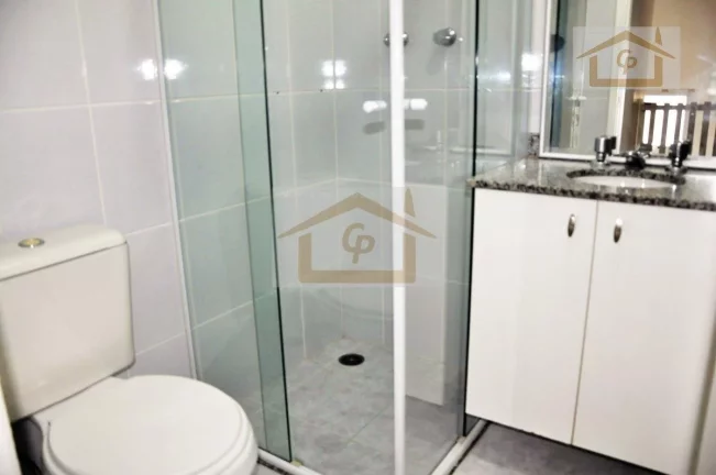 Imagem 3 quartos sendo um suíte, 2 vagas Próximo ao Colégio Internacional e Colégio Português!