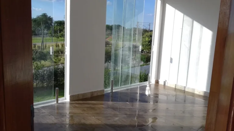Imagem Casa para Venda em Bragança Paulista, Condomínio Residencial Campos do Conde, 3 dormitórios, 3 suítes, 2 banheiros, 2 vagas