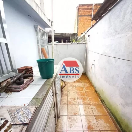 Imagem Amplo Sobrado Isolado com 3 dormitórios à venda, 179 m² por R$ 450.000 - Jardim Nova República - Cubatão/SP