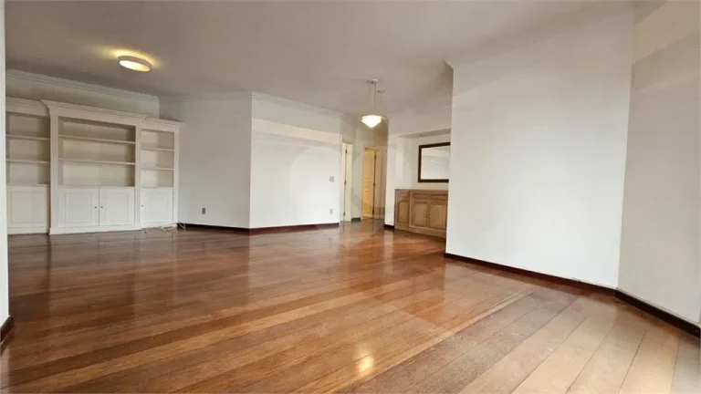 Imagem Apartamento à venda com 3 quartos, sendo 1 suíte, no condomínio Maresias, São Paulo - SP