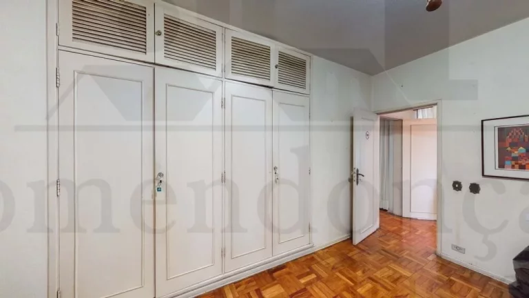 Imagem Apartamento a venda em Higienópolis com 4 quartos e 2 vagas, 281m².