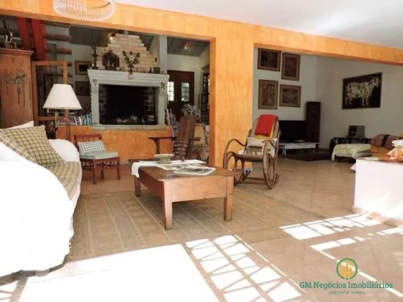 Imagem Casa em cond. com estilo, charme e privacidade!