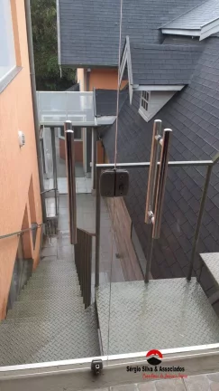 Imagem Casa a Venda no Bairro Serra Azul em Campos do Jordão-SP.