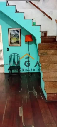Imagem Sobrado para Venda em São Paulo, Vila Marieta, 3 dormitórios, 1 suíte, 2 banheiros, 2 vagas