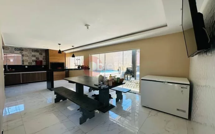 Imagem Excelente casa de 3 quartos com suíte no Bosque do Peró em Cabo Frio.