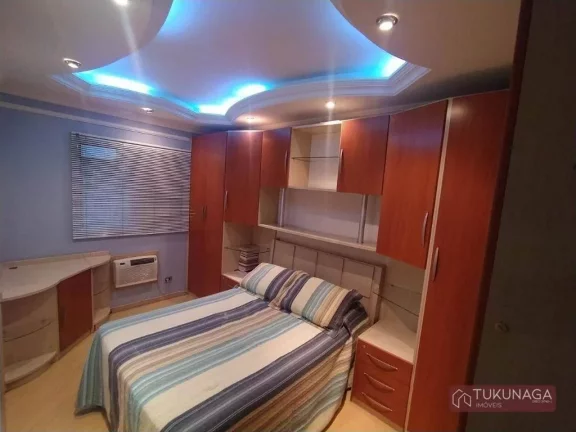 Imagem Apartamento com 2 dormitórios à venda, 72 m² por R$ 350.000,00 - Picanco - Guarulhos/SP