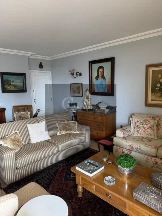 Imagem Apartamento com 3 Quartos à venda, 150m² - Centro