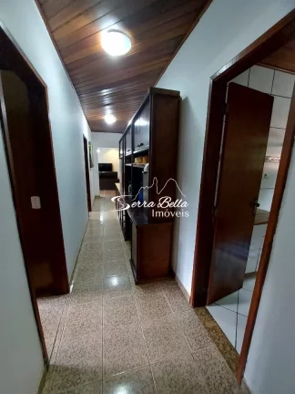 Imagem Casa com 3 dormitórios à venda, 160 m² por R$ 950.000,00 - Albuquerque - Teresópolis/RJ