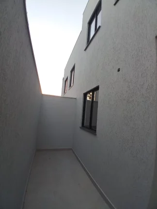 Imagem Casa Geminada 3 quartos e 1 suíte - Santa Amélia