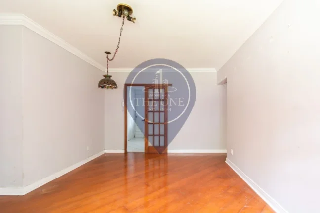 Imagem Apartamento à venda em São Paulo-SP, na Aclimação: 1 quarto, 2 salas, 1 banheiro, 1 vaga, 68m² de área. Venha conferir!