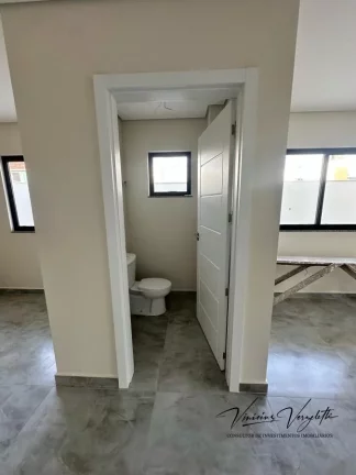Imagem Casa / Sobrado para Venda em Camboriú / SC no bairro Santa Regina