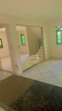 Imagem Casa com 4 dormitórios à venda, 230 m² por R$ 900.000 - Itapuã - Vila Velha/ES
