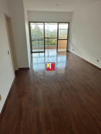 Imagem Vendo 3Q, Praia da Barra, 160m², cozinha planejada, armários, blindex, 2 vg, ônibus, clube, captação solar, recarga elétrica, tênis, futebol, squash