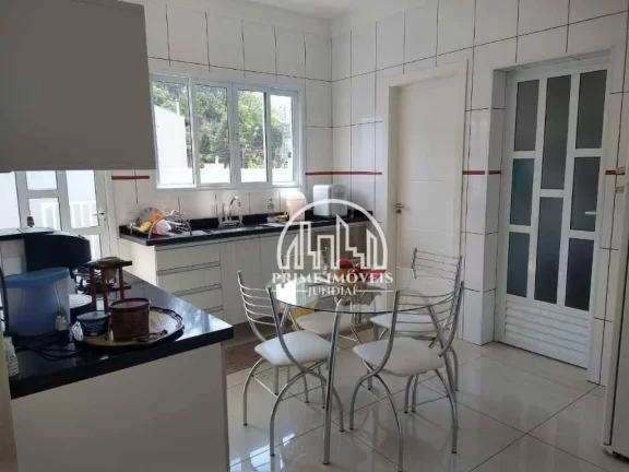 Imagem Lindo sobrado de 287m² AC c/ área gourmet + piscina + bangalô + suíte c/ hidro - Excelente localização! Jardim Caçula, Jundiaí/SP