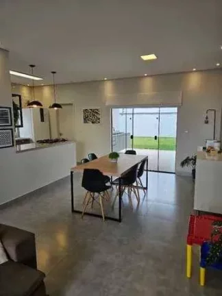 Imagem Casa com 3 dormitórios e 1 suíte - Jardim Reserva Ipanema