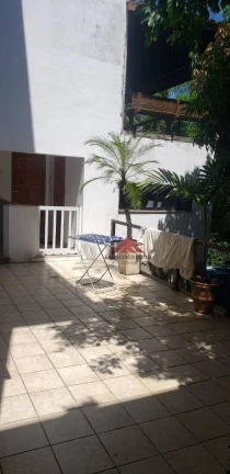 Imagem Casa Espetacular com Vista mar e verde 3 suítes
