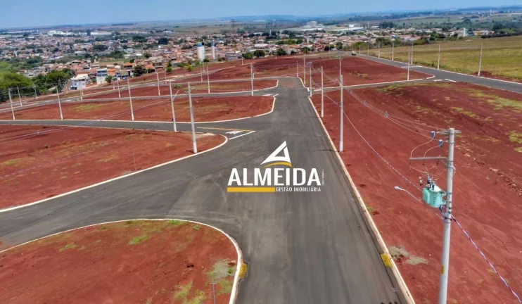 Imagem Terreno à venda, 160 m² por R$ 135.000,00 - Jardim Jequitibás I - Santa Gertrudes/SP