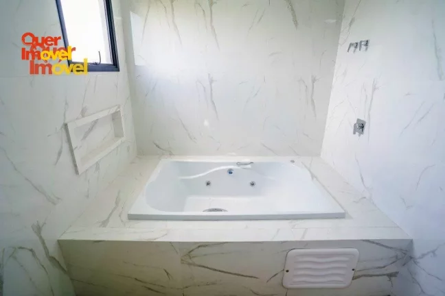 Imagem Imóvel exclusivo no Condomínio Quinta dos Ventos: casa de alto padrão em Ribeirão Preto-SP, 4 quartos, 4 suítes, 3 salas, 5 banheiros, 4 vagas, 349m². Visite com a Quer Imóvel!