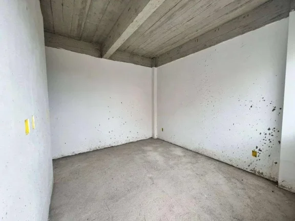 Imagem Seu Novo Lar no Imperial: Apartamento 2 Quartos, Suíte, Garagem e Sacada