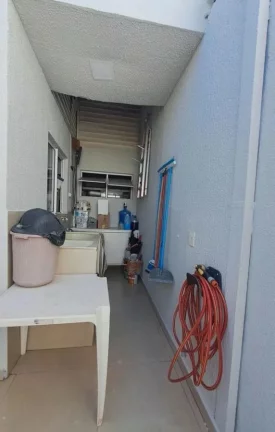 Imagem Casa em Condomínio para Venda em Cuiabá / MT no bairro Jardim Imperial