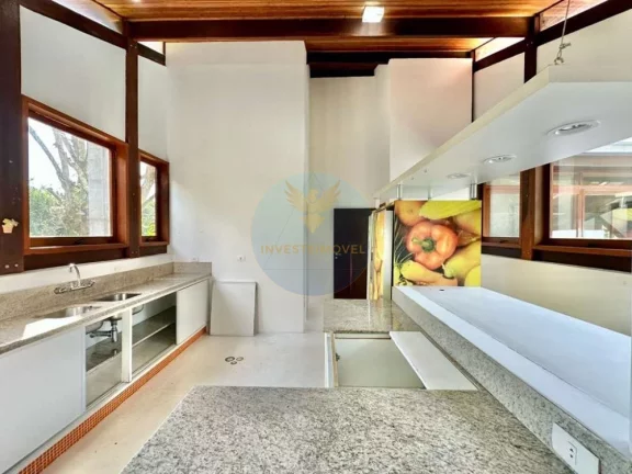 Imagem Casa contemporânea com salão multiuso no Recanto Impla